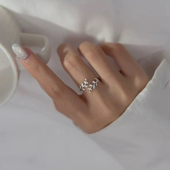 925 Sterling Silver Olive Branch Ring – Adjustable Zircon