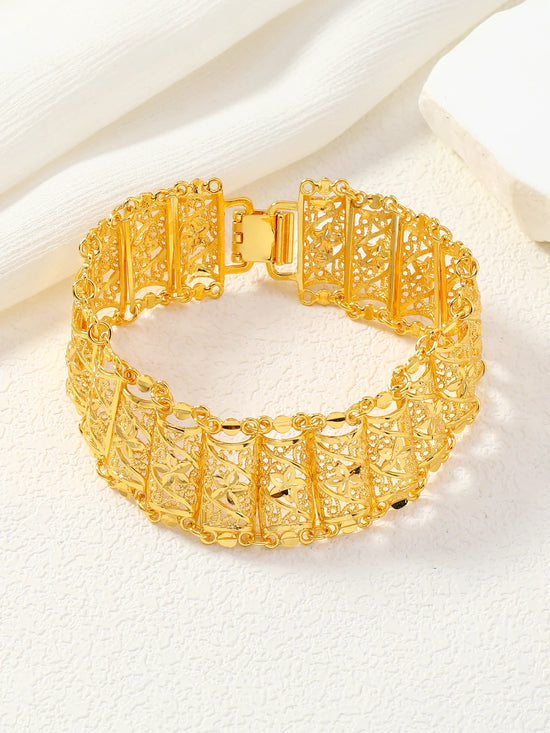 Saudi Hollow Chain Gold Bracelet