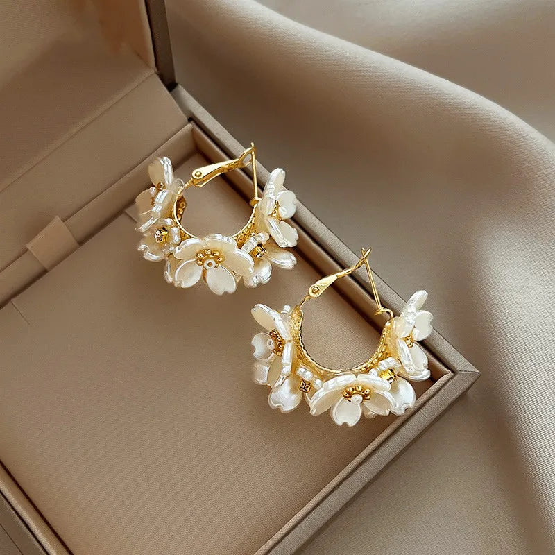White Shell Flower Pearl Hoop Earrings