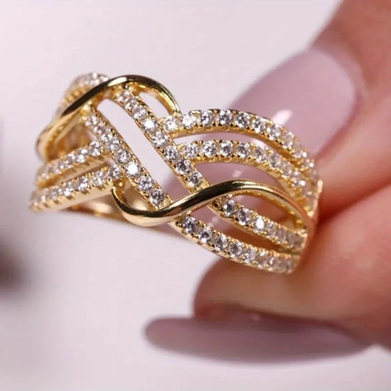 Full Diamond Temperament Fashion Ring