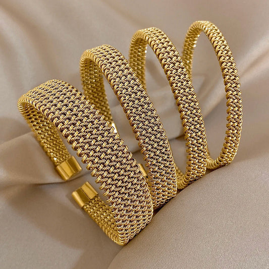 Vintage Gold Weave Chain Bracelet