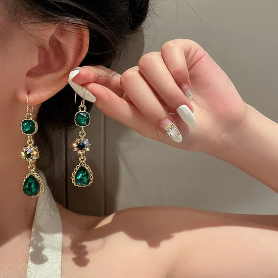 Vintage Green Crystal Water Droplet Earrings